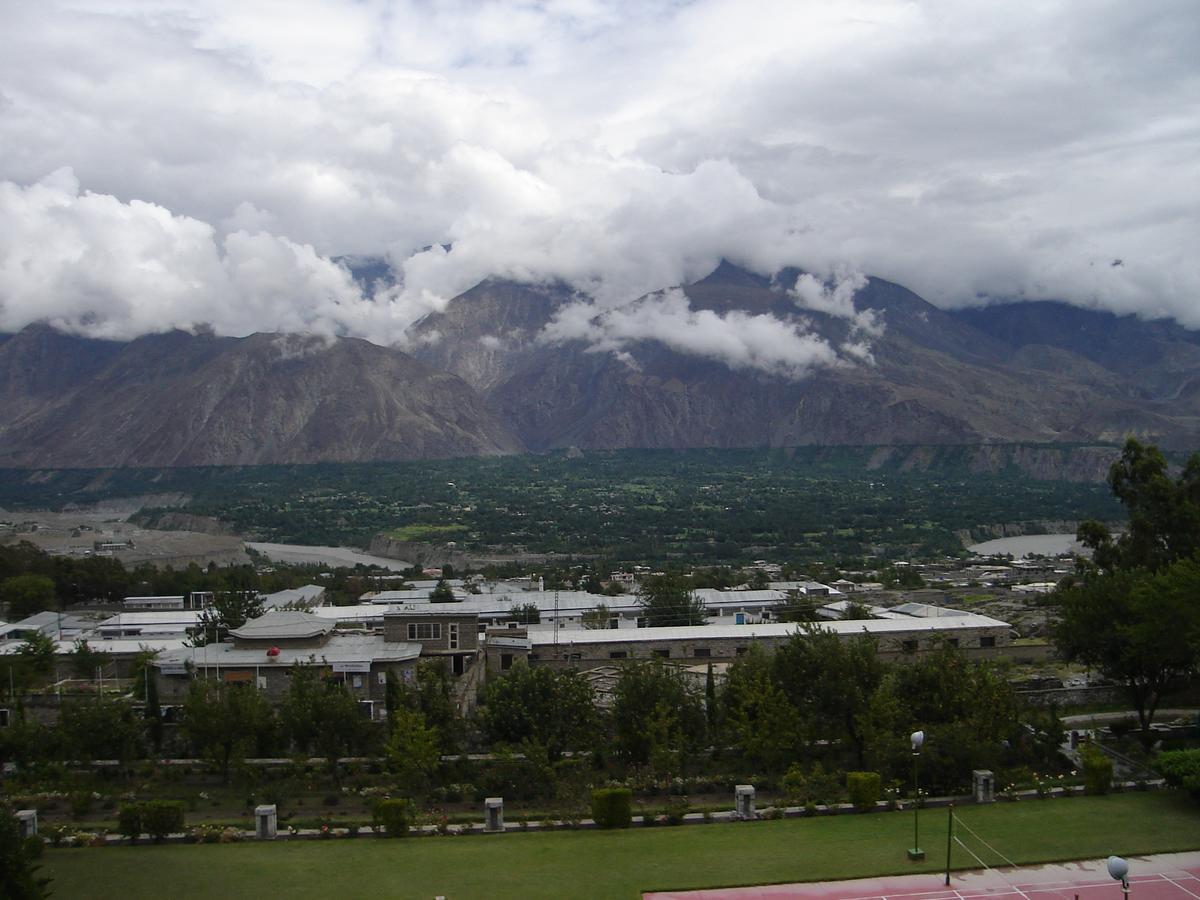 Gilgit Serena Hotel Εξωτερικό φωτογραφία