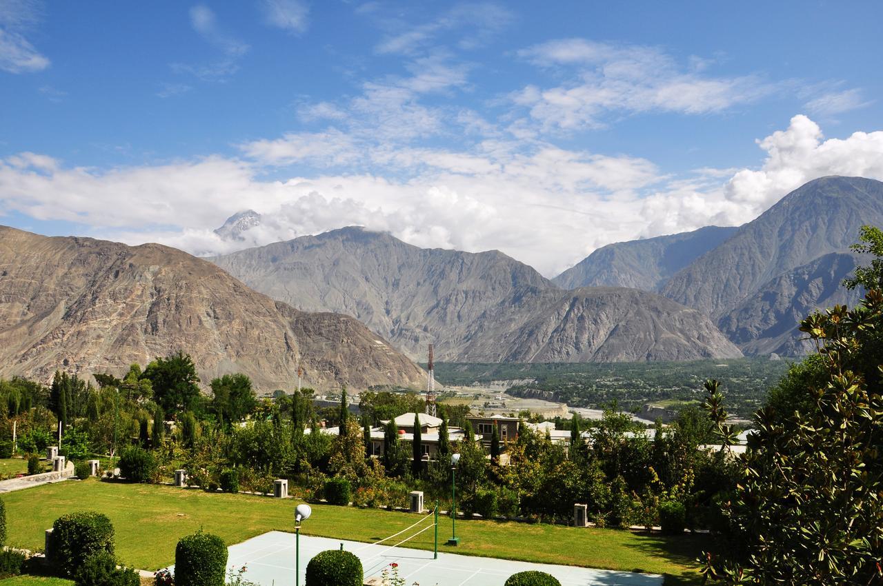Gilgit Serena Hotel Εξωτερικό φωτογραφία