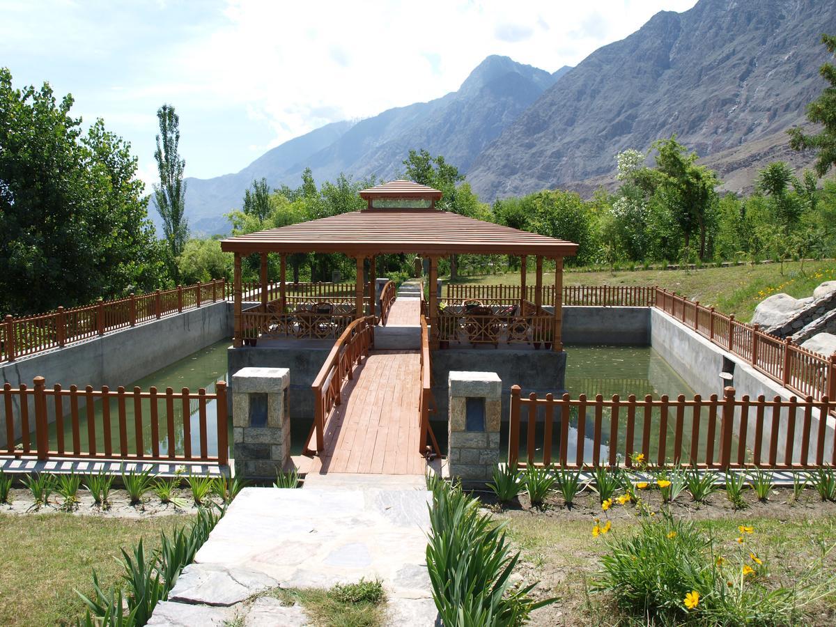 Gilgit Serena Hotel Εξωτερικό φωτογραφία