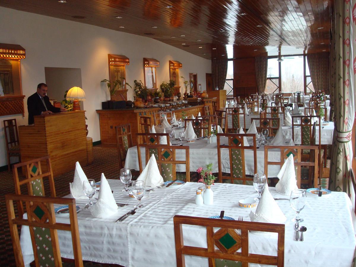 Gilgit Serena Hotel Εξωτερικό φωτογραφία