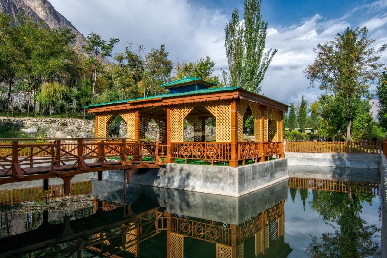 Gilgit Serena Hotel Εξωτερικό φωτογραφία